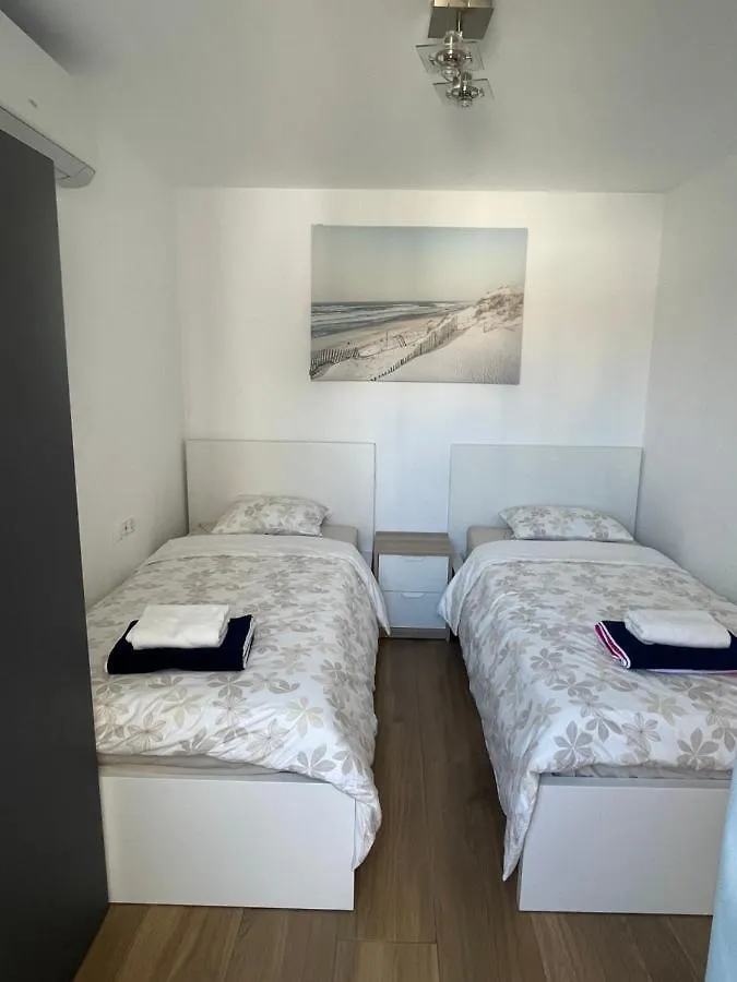 Buena Vista Apartment, 3 Bedrooms Sitio de Calahonda